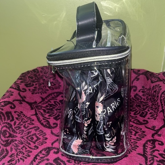 NIB Makeup Case With Two Zippered Bags - Picture 3 of 7